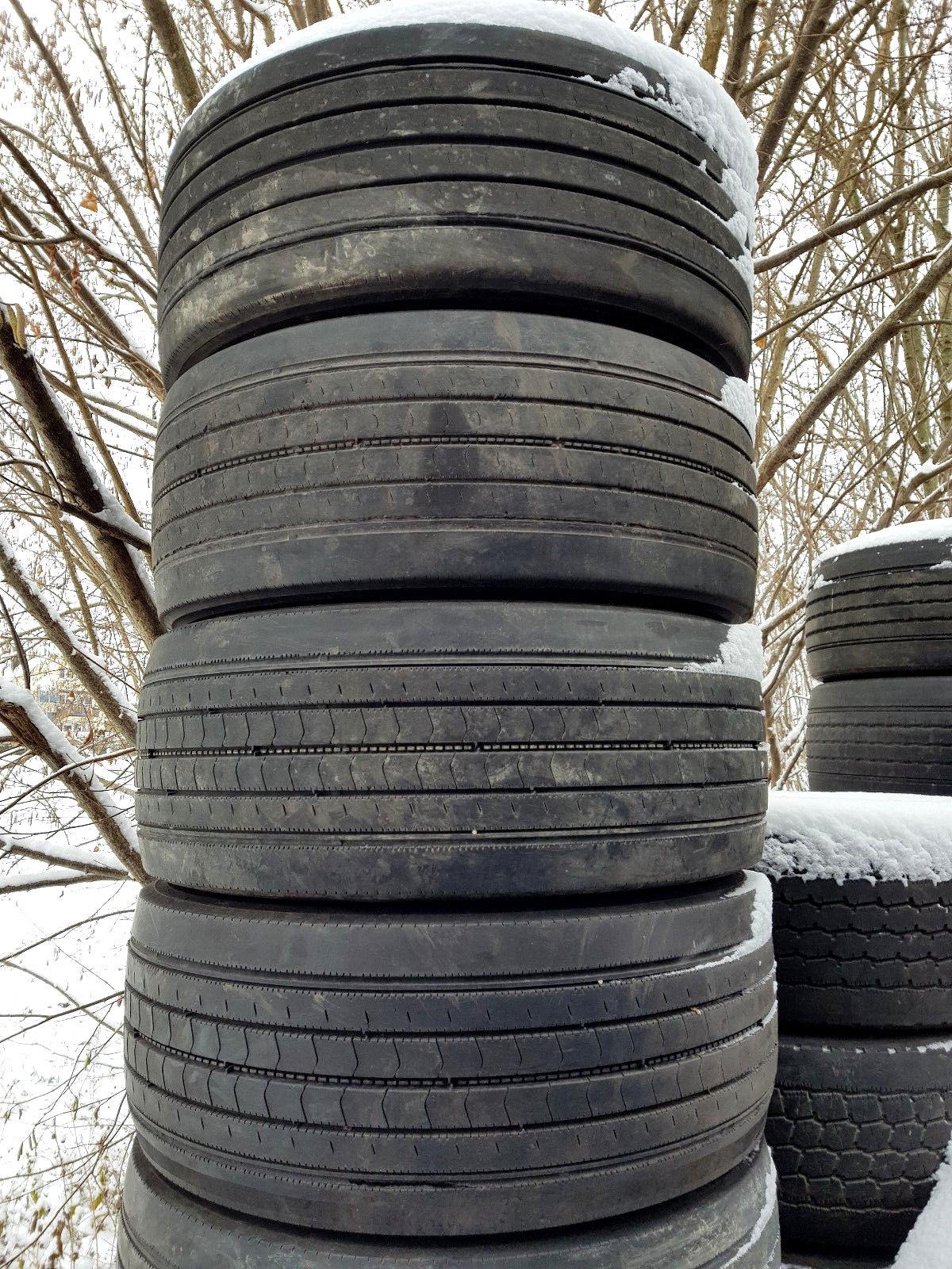 NEUE-RILLE ® GEBRAUCHTREIFEN 355/50R22,5 für Anhänger & Lenkachse