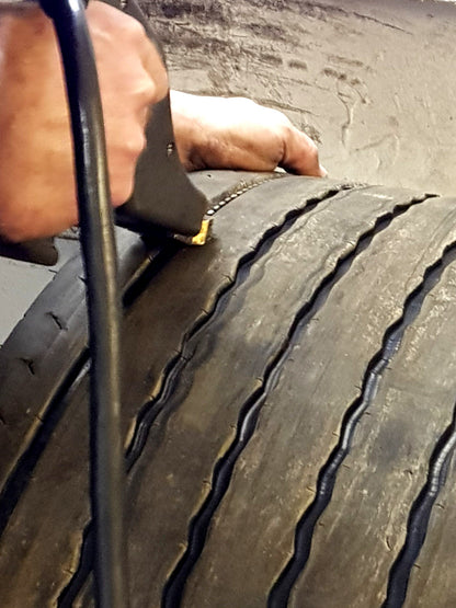 NEUE-RILLE ® GEBRAUCHTREIFEN 435/50R19,5 für Anhänger