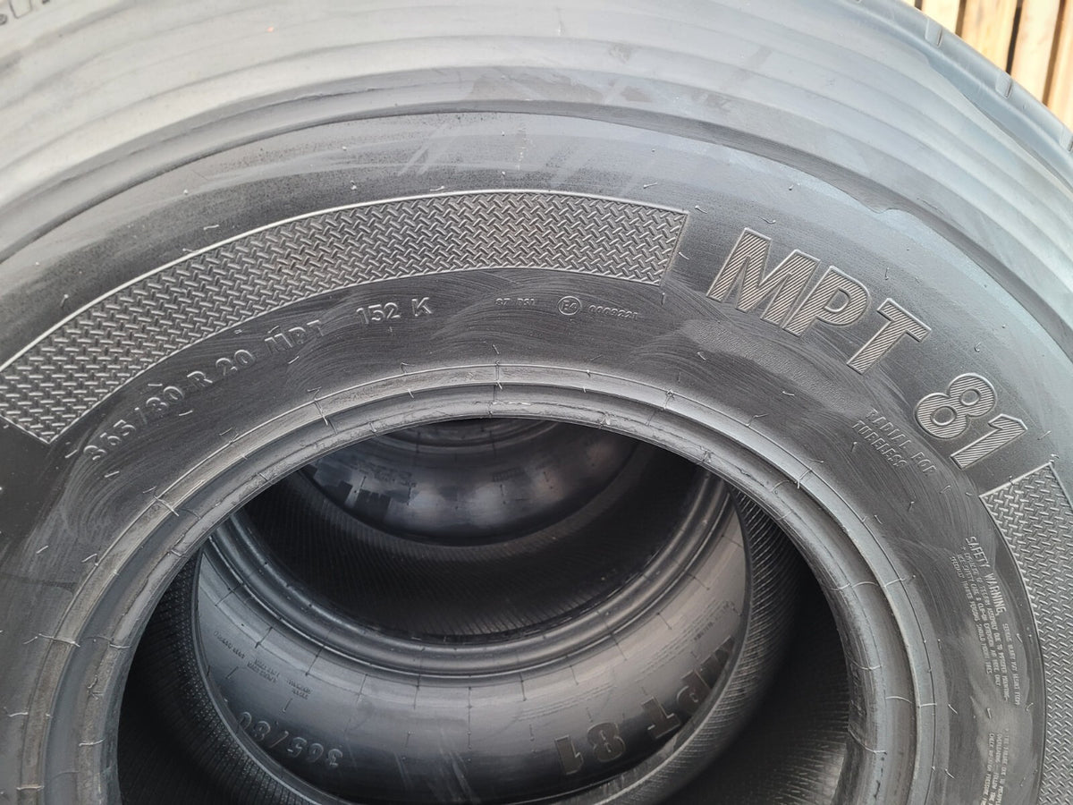 NEURUNDERNEUERT 365/80R20 152K für Landwirtschaft ab 3550kg bis 4792kg Tragkraft