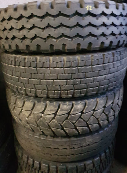 RUNDERNEUERT 11 R 22,5 und 12 R 22,5 Reifen
