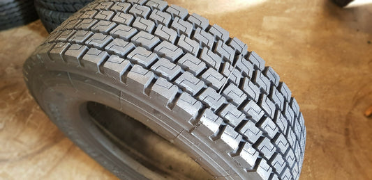 NEURUNDERNEUERT 50% förderfähige 315/70R22,5 PHENIX PH-PDE2 3PMSF 154/150 L