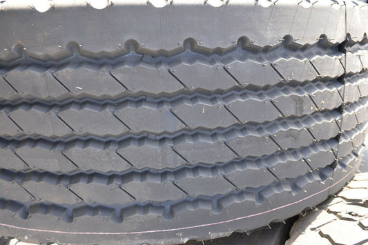 NEURUNDERNEUERT 100% förderfähige 385/65R22,5 PHENIX PH-Long-Distance 3PMSF 158L