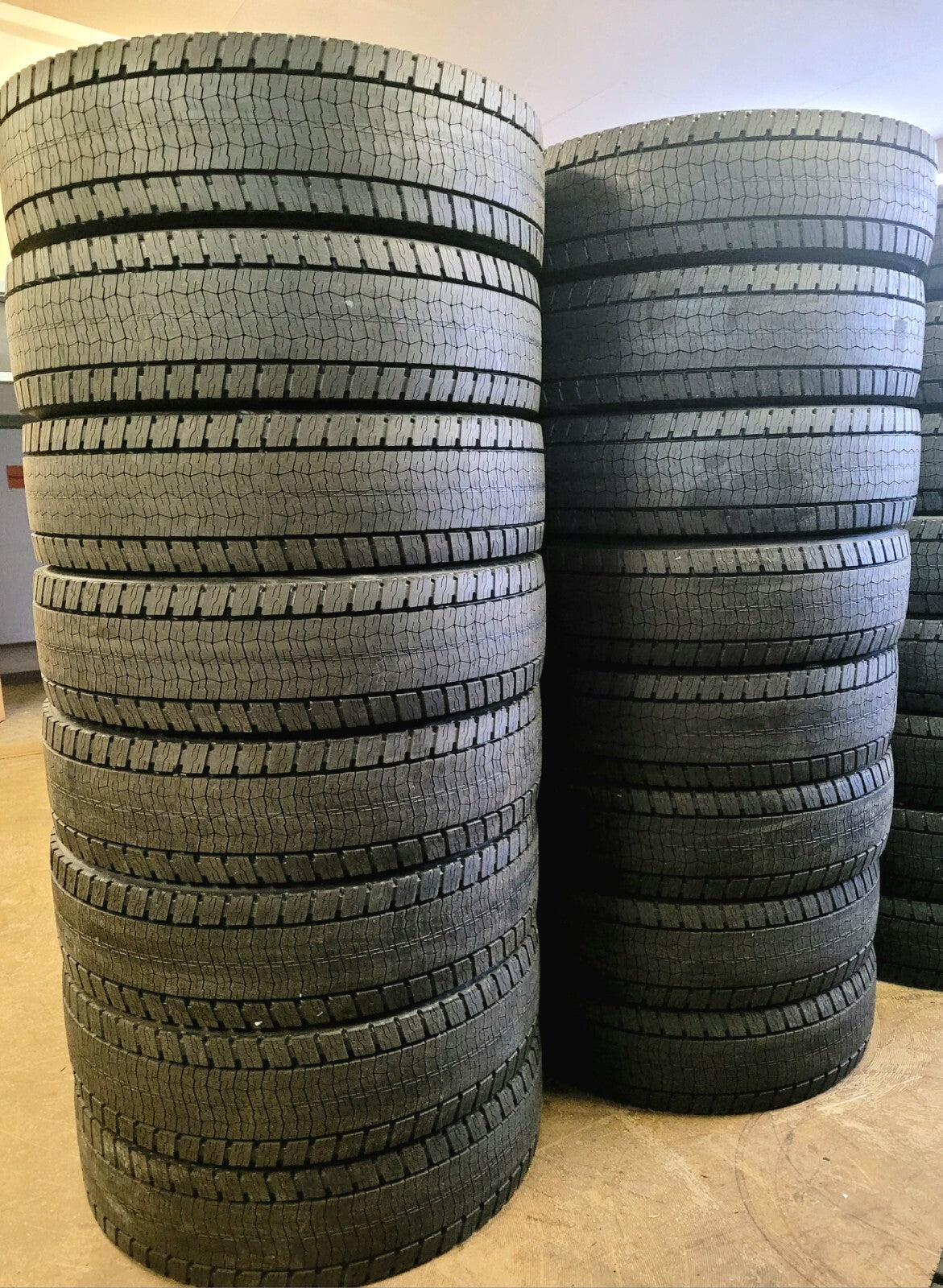 315/80R22,5 BANDAG H-Drive 002 3PMSF 154/150 L FERNVERKEHR runderneuert