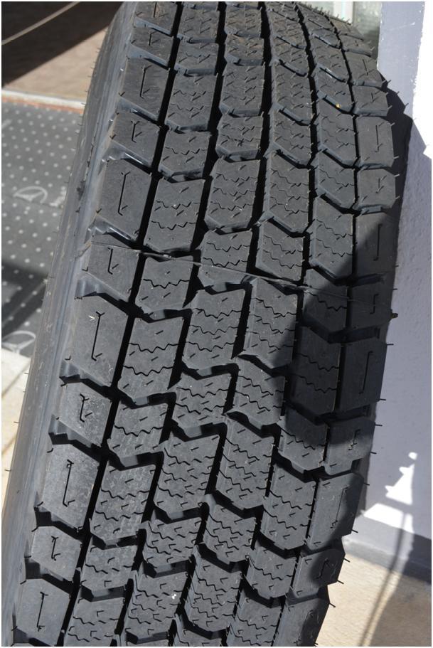 NEURUNDERNEUERT 50% förderfähige 295/80R22,5 PHENIX PH-Coach 3PMSF 152/148 M