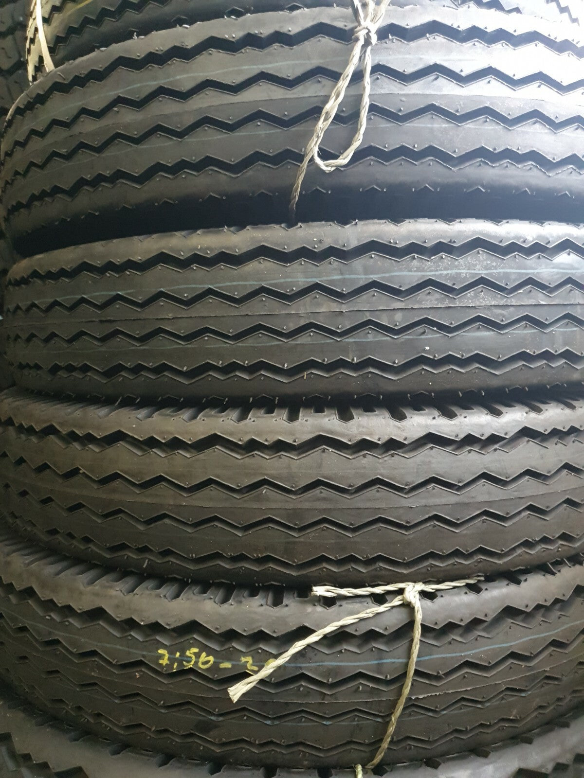 NEUREIFEN 7.50-20 Reifen m. Schlauch + Wulstband Shikari ST701 14PR oder 7.50R20