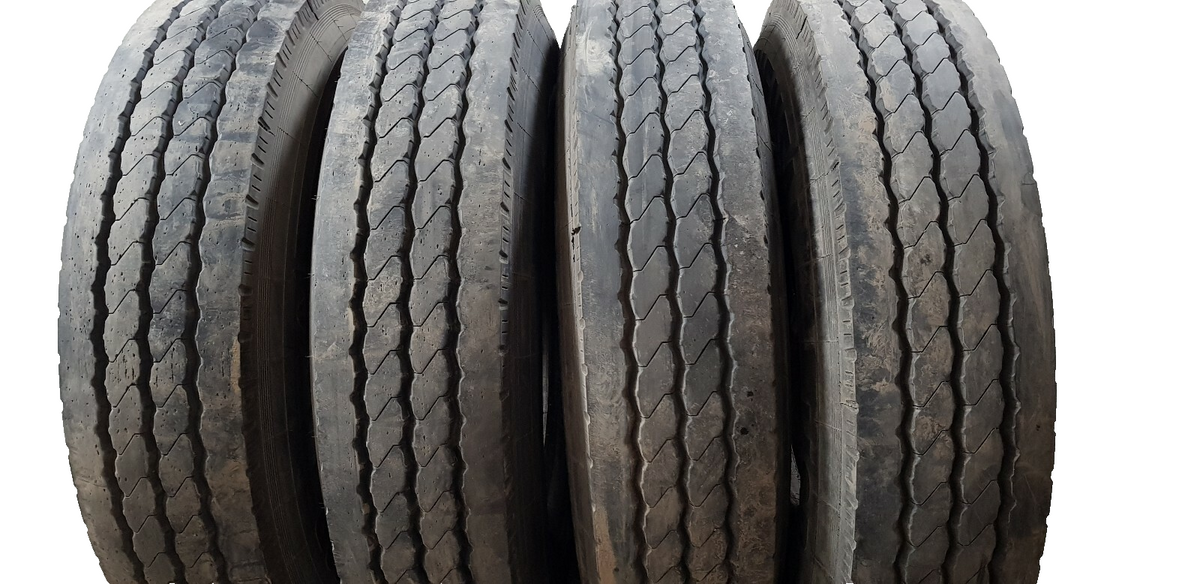 GEBRAUCHTREIFEN 10.00R20 * 10.00-20 * 11.00R20 * 11.00-20 * 12.00R20 * 12.00-20