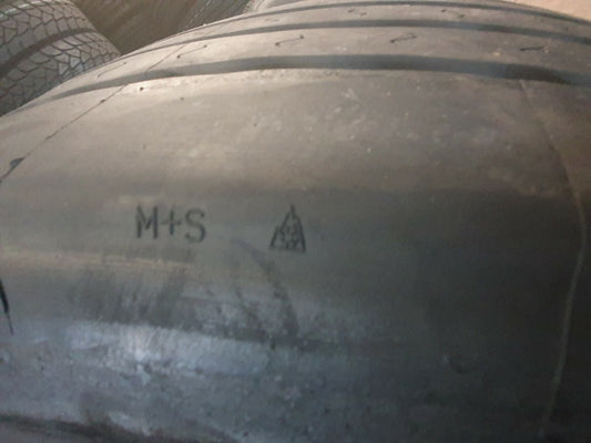 NEURUNDERNEUERT 80% förderfähige 445/45R19,5 3PMSF & M+S 160 J