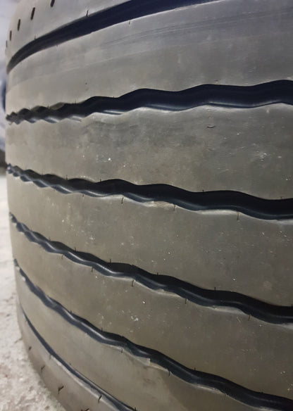 NEUE-RILLE ® GEBRAUCHTREIFEN 385/55R19,5 für Anhänger