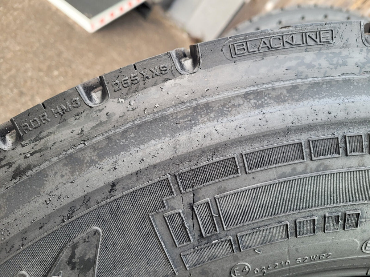 NEURUNDERNEUERT 50% förderfähige 295/60R22,5 3PMSF & M+S 150/147L BLACKLINE RDR3