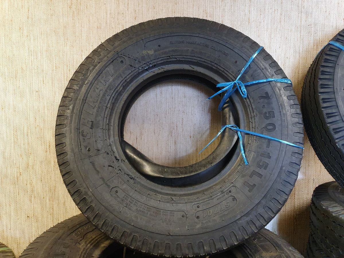NEU 7.50-15 Reifen mit Schlauch und Wulstb. Shikari ST701 12PR (nicht 7.50R15!)