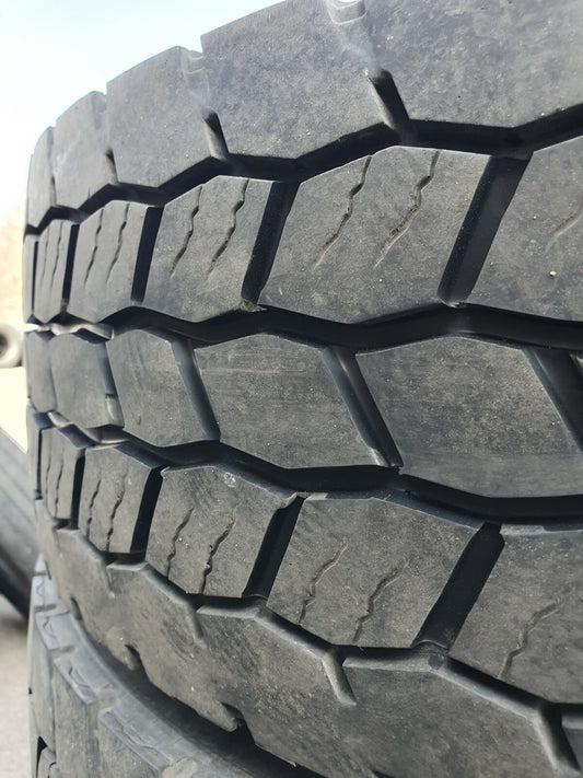 NEUE-RILLE ® GEBRAUCHTREIFEN 215/75R17,5 für Leicht-Lkw
