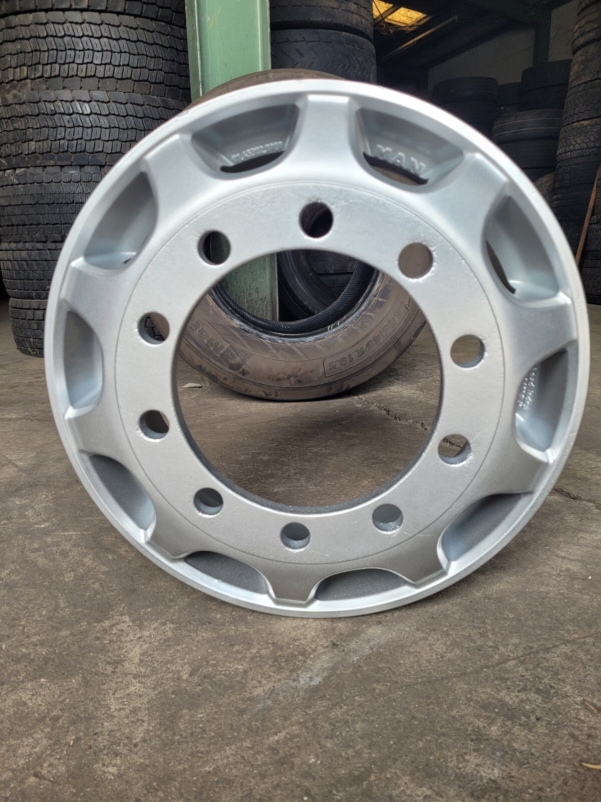 ALUFELGE  22.5x9.00 / 9.00x22,5 für Lkw